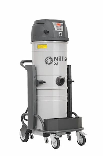 Aspiradora industrial trifásica Nilfisk S3